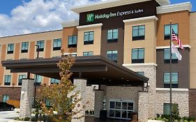 Holiday Inn Express & Suites - Ft. Smith - Airport By Ihg